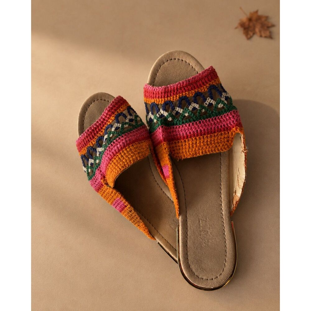 Schutz Aleah Multicolor Crochet Sandals – Size 8B